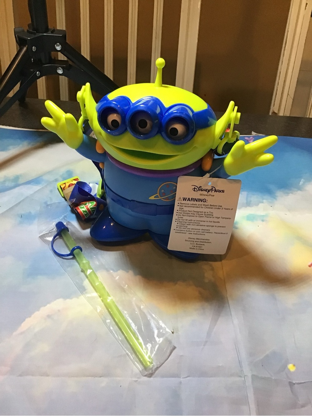 Disney park Toy Story little green alien jet pack sipper light up 2026-New